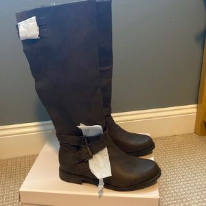 Brand New JUSTFAB Hally Brown Boots